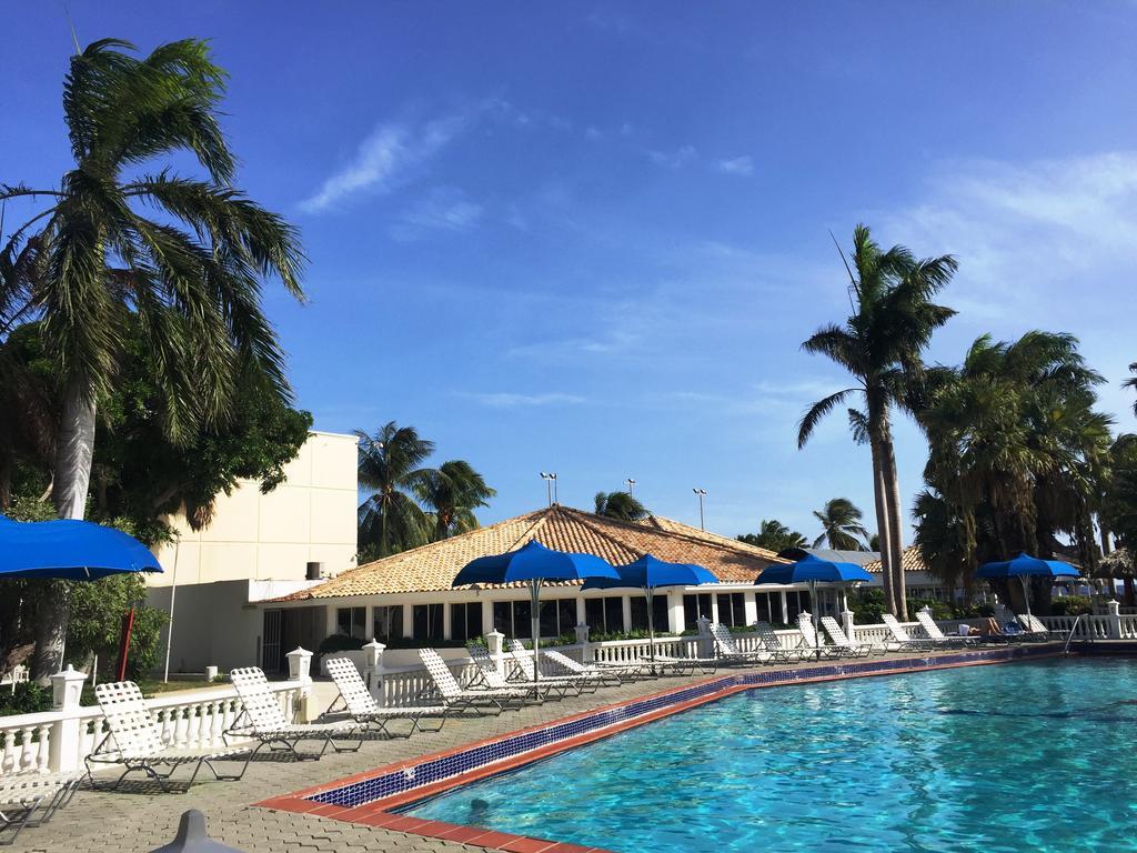 Holiday Beach Resort And Casino Willemstad Dış mekan fotoğraf
